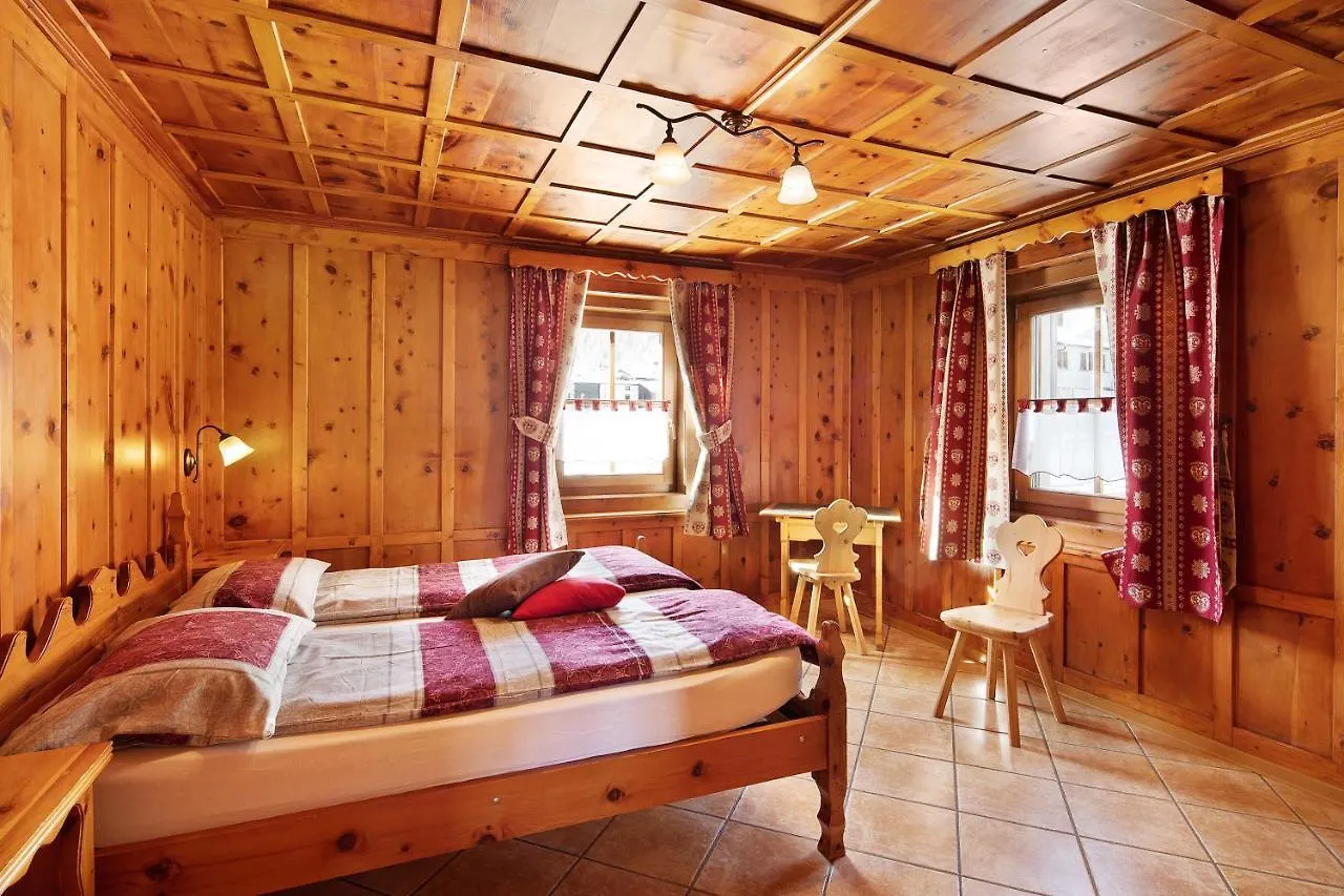 Apartment Baita Paola 8 Posti Livigno Italy