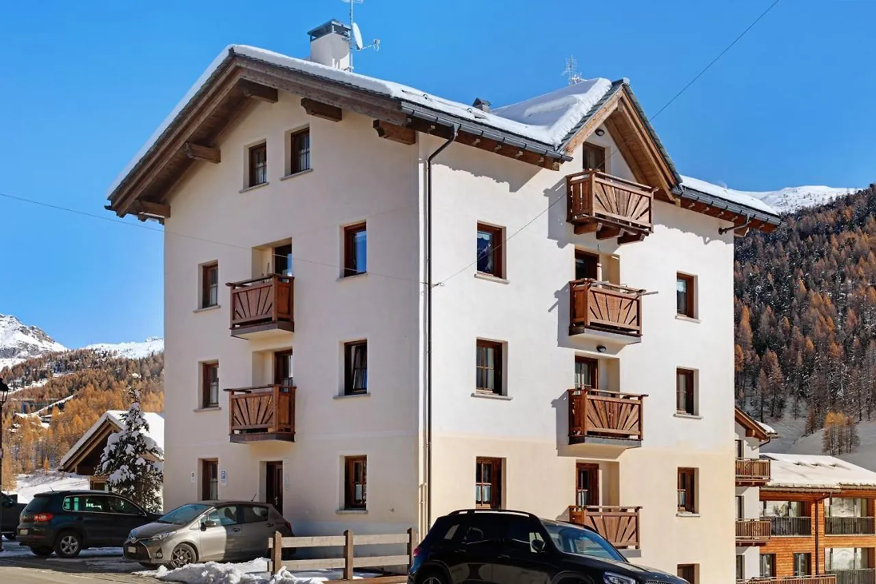Baita Paola 8 Posti Livigno Italy